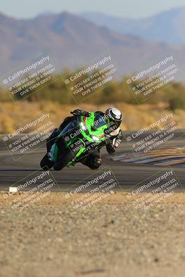 media/Dec-09-2023-SoCal Trackdays (Sat) [[76a8ac2686]]/Turn 15 Set 1 (230pm)/